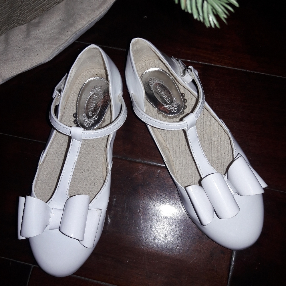 Joyfolie Vivienne in White size 2